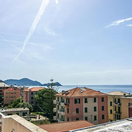 2 Bedroom In Appartement Lavagna
