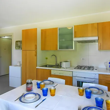 2 Bedroom In * Lavagna